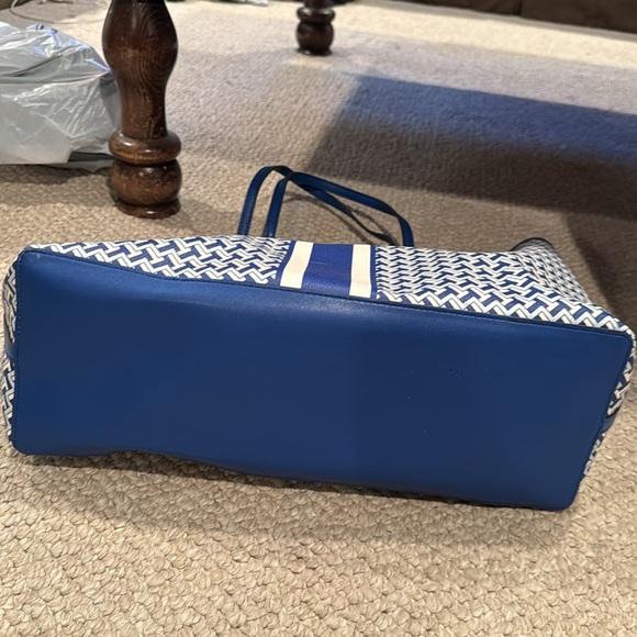 Tory Burch T Monogram Tote - Picture 3 of 6